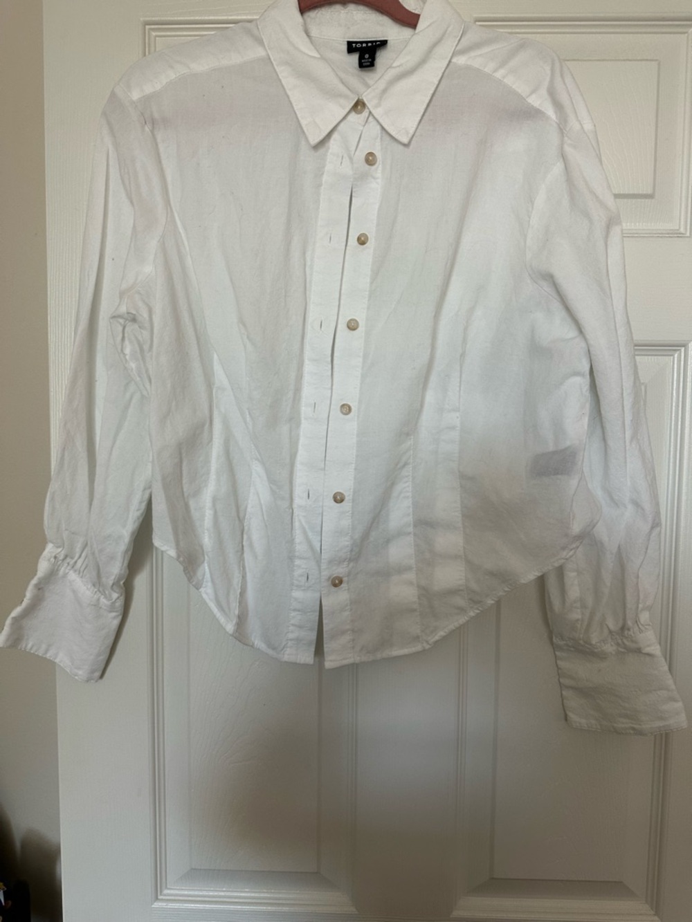 Torrid size 0 White Cotton Button-Down Shirt